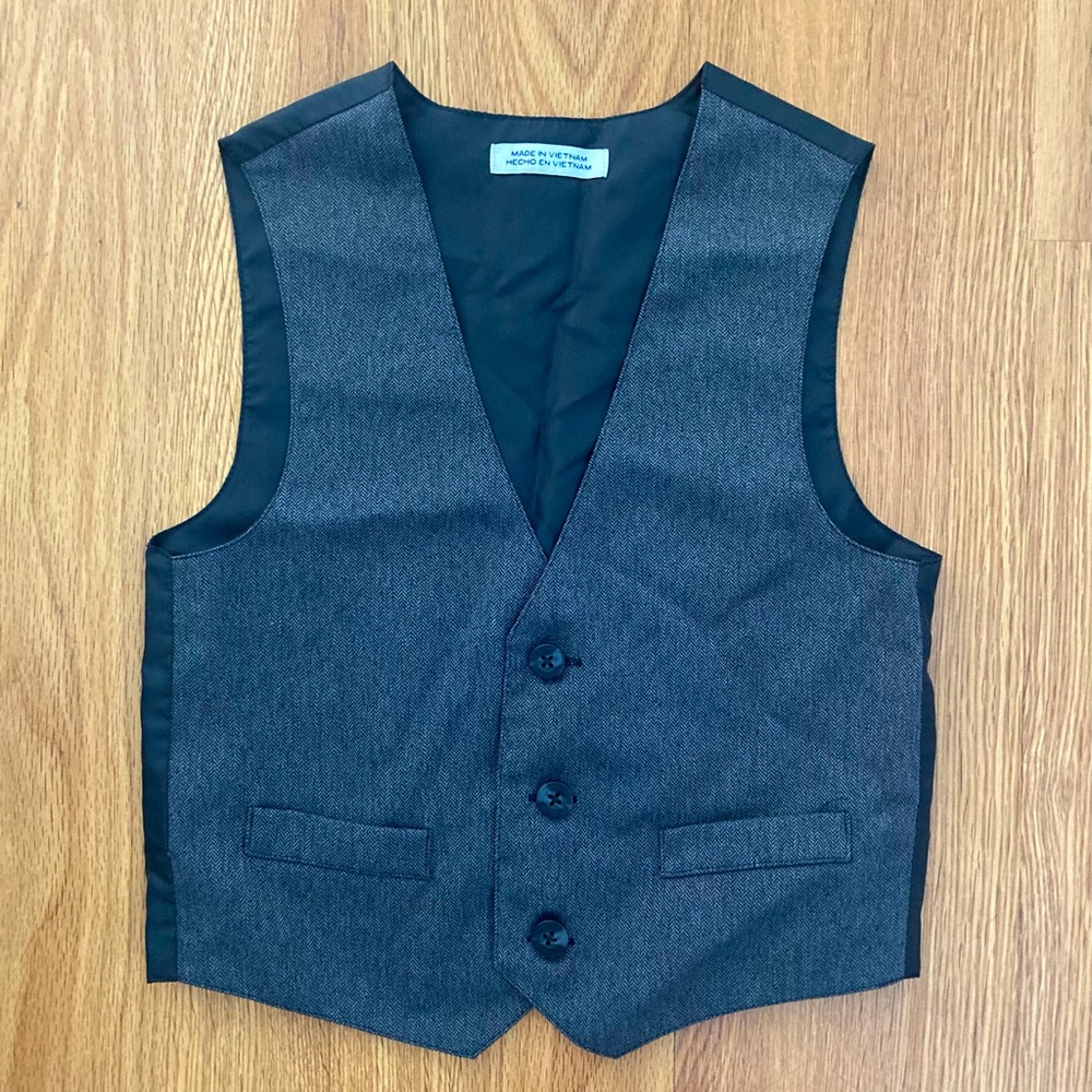 💕 Young Boys Button Front Suit Vest Size 5 💕